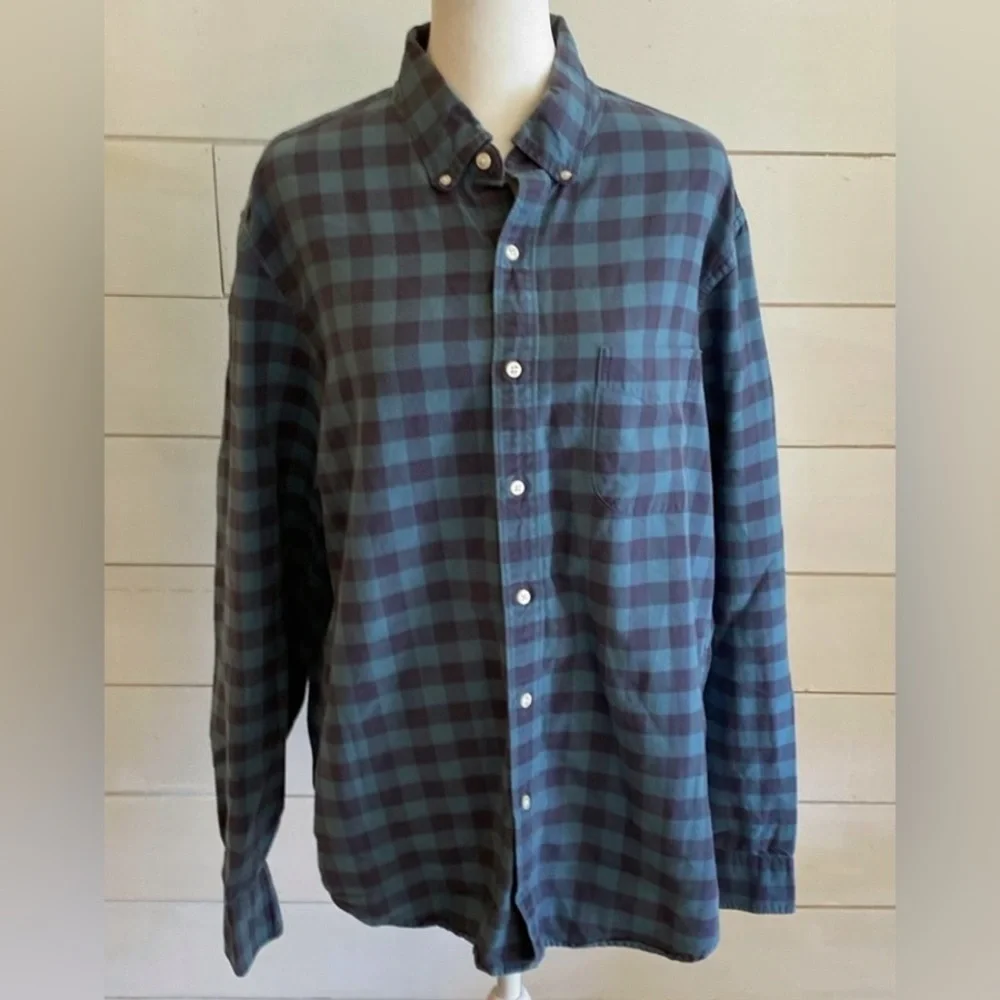 J. Crew Slim All Cotton Oxford. Size L. Blue plaid. Button-down. Vintage.